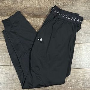 Under Amour Small Women’s